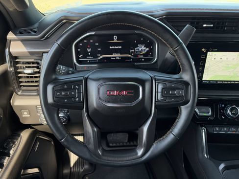 Used 2024 GMC Sierra 2500 AT4 w/ AT4 Premium Plus Package AWD/4WD image 14