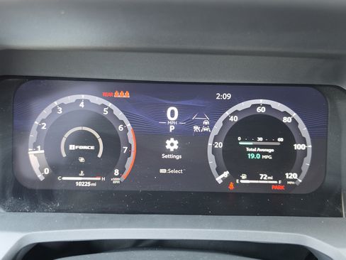 Certified 2025 Toyota Tacoma TRD Off-Road w/ TRD Off Road Upgrade Package AWD/4WD image 18