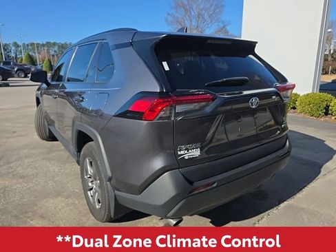 Used 2024 Toyota RAV4 XLE image 5