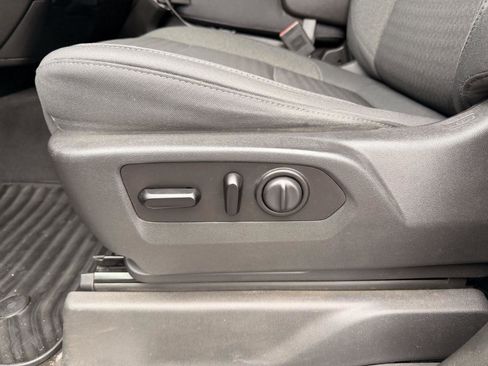 Used 2019 Chevrolet Silverado 1500 LT w/ All-Star Edition AWD/4WD image 17