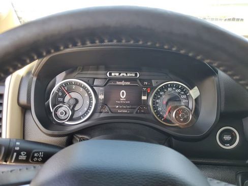 Used 2020 RAM 1500 Big Horn AWD/4WD image 10