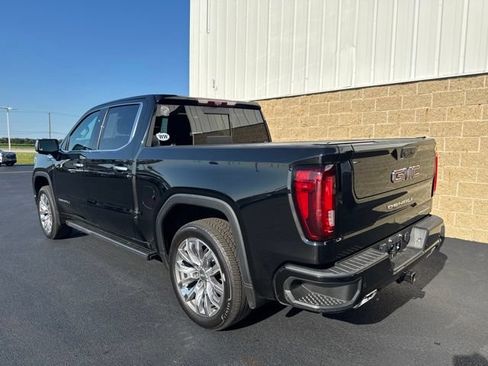 Used 2023 GMC Sierra 1500 Denali w/ Denali Reserve Package AWD/4WD image 7