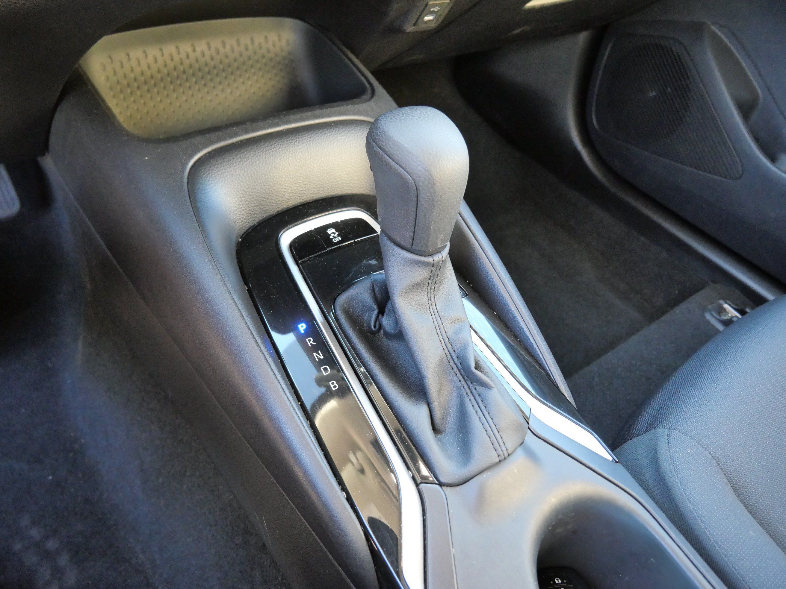 Certified 2026 Toyota Corolla LE FWD image 25