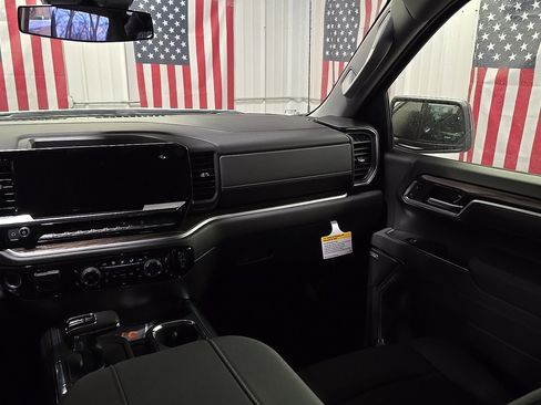 New 2026 Chevrolet Silverado 1500 RST image 15