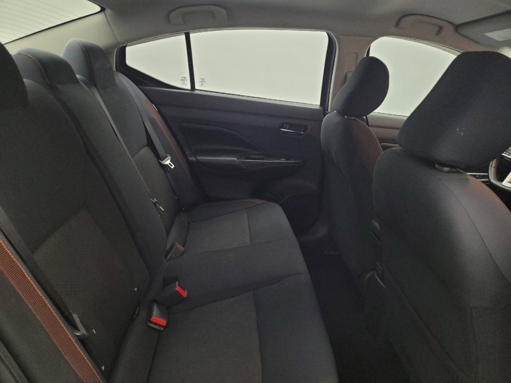 Used 2020 Nissan Versa SR FWD image 19