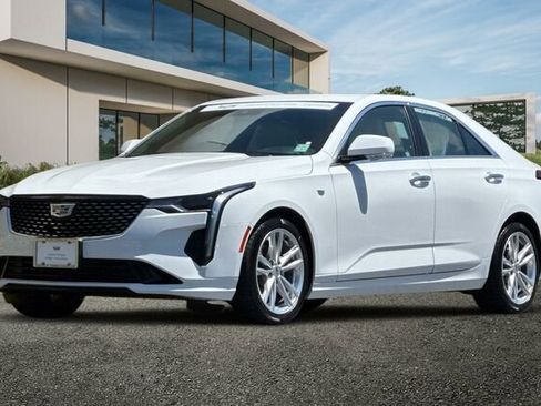 Certified 2022 Cadillac CT4 Luxury w/ Sun And Sound Package RWD image 7