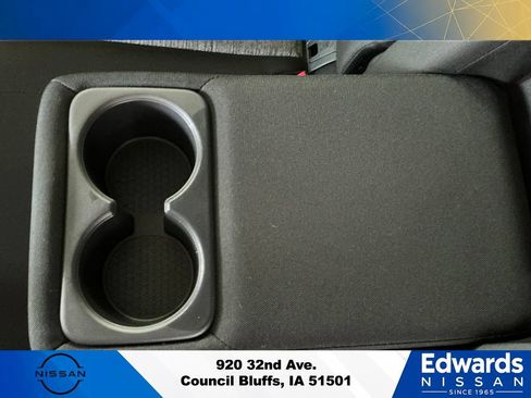 Used 2023 Nissan Rogue SV AWD/4WD image 12