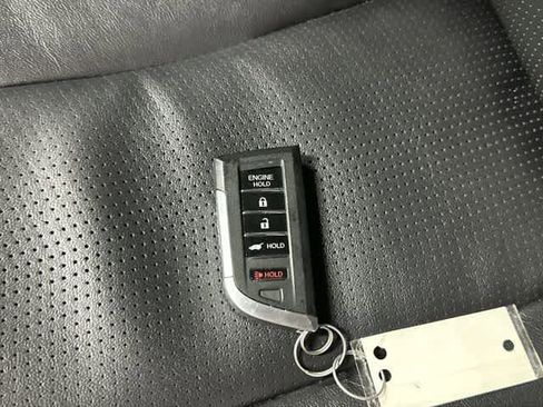 Used 2025 Acura MDX FWD w/ Technology Package image 33