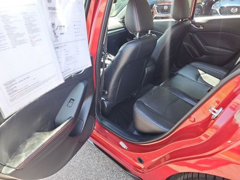 Used 2016 MAZDA MAZDA3 s Grand Touring w/ Technology Package FWD image 33