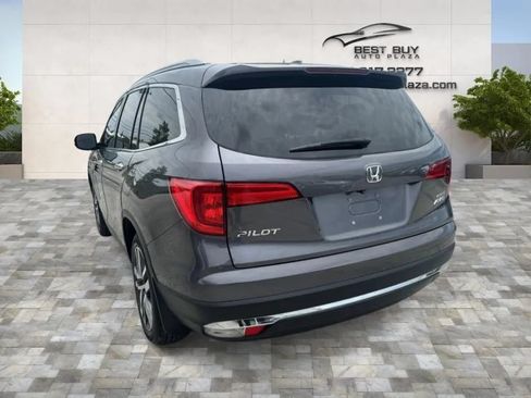 Used 2018 Honda Pilot Elite image 4
