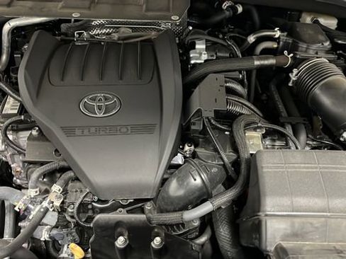 Used 2024 Toyota Grand Highlander AWD Hybrid image 29