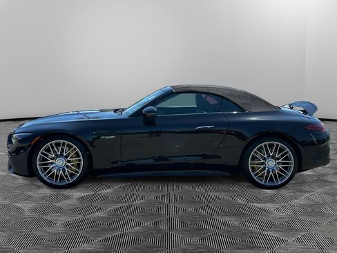Used 2022 Mercedes-Benz SL 63 AMG 4MATIC w/ Driver Assistance Package image 6