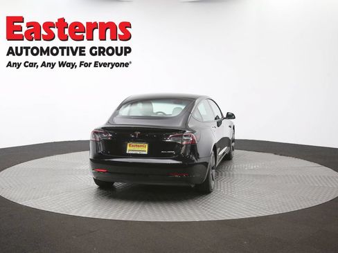 Used 2022 Tesla Model 3 Long Range AWD/4WD image 35