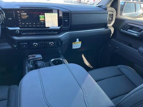 New 2025 GMC Sierra 1500 SLT w/ SLT Premium Plus Package image 16