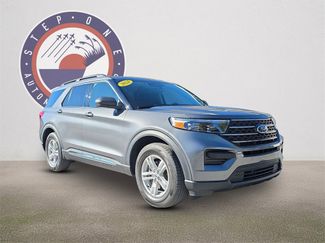Used 2024 Ford Explorer XLT video 2