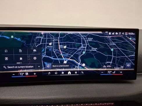 New 2026 BMW 430i Coupe w/ Parking Assistance Package image 22