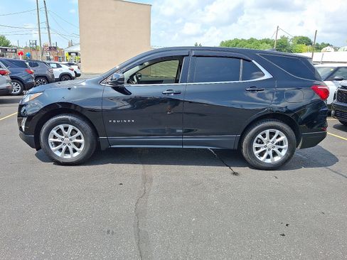 Used 2020 Chevrolet Equinox LT AWD/4WD image 2