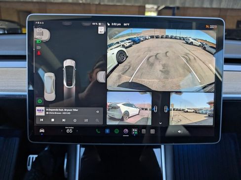 Used 2021 Tesla Model Y Long Range AWD/4WD image 23