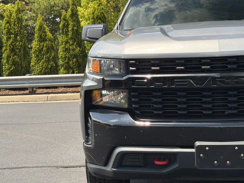 Used 2021 Chevrolet Silverado 1500 Custom Trail Boss AWD/4WD image 18