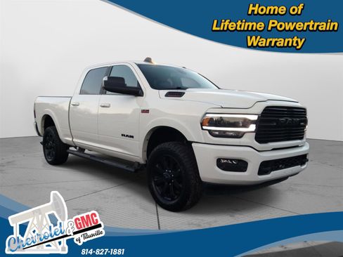 Used 2022 RAM 3500 Laramie image 12