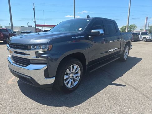 Used 2021 Chevrolet Silverado 1500 LT RWD image 1