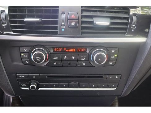 Used 2013 BMW X3 xDrive35i AWD/4WD image 16