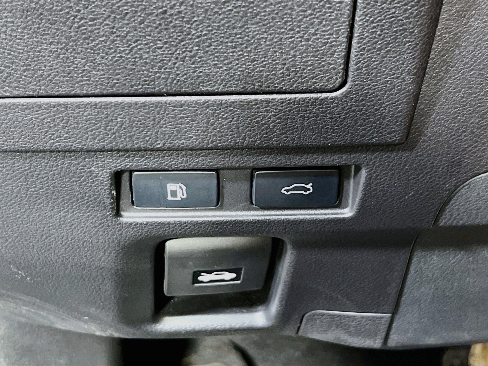 Used 2024 Lexus ES 350 w/ Premium Package FWD image 10