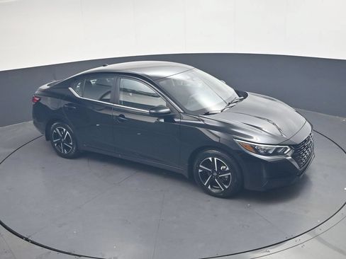 Used 2025 Nissan Sentra SV w/ All-Weather Package FWD image 17