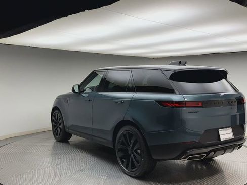 New 2026 Land Rover Range Rover Sport SE image 4