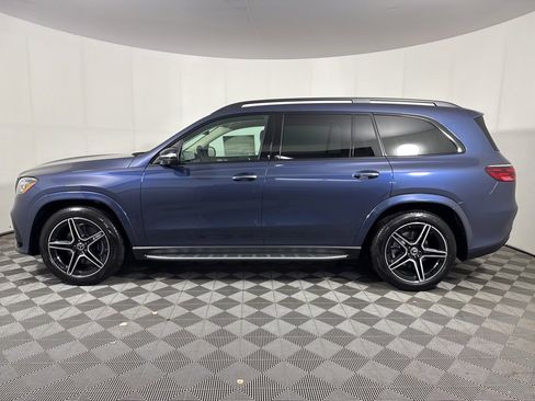 New 2026 Mercedes-Benz GLS 450 4MATIC image 3