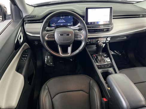 Used 2022 Jeep Compass Limited w/ Elite Group AWD/4WD image 21
