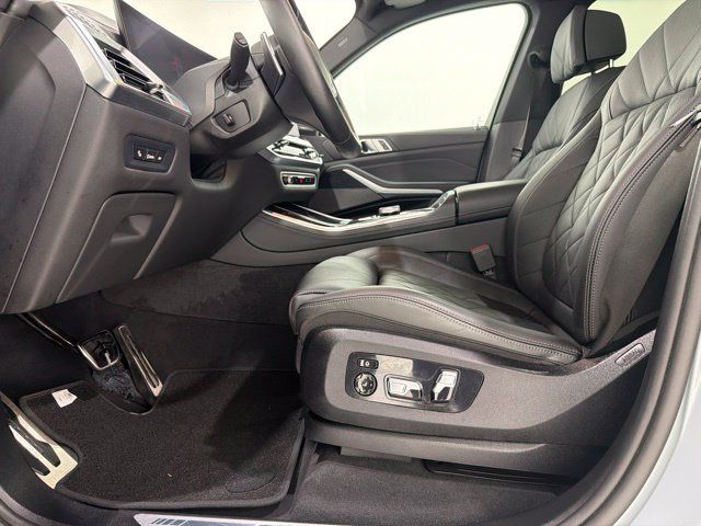 Certified 2024 BMW X5 xDrive40i w/ Executive Package AWD/4WD image 14
