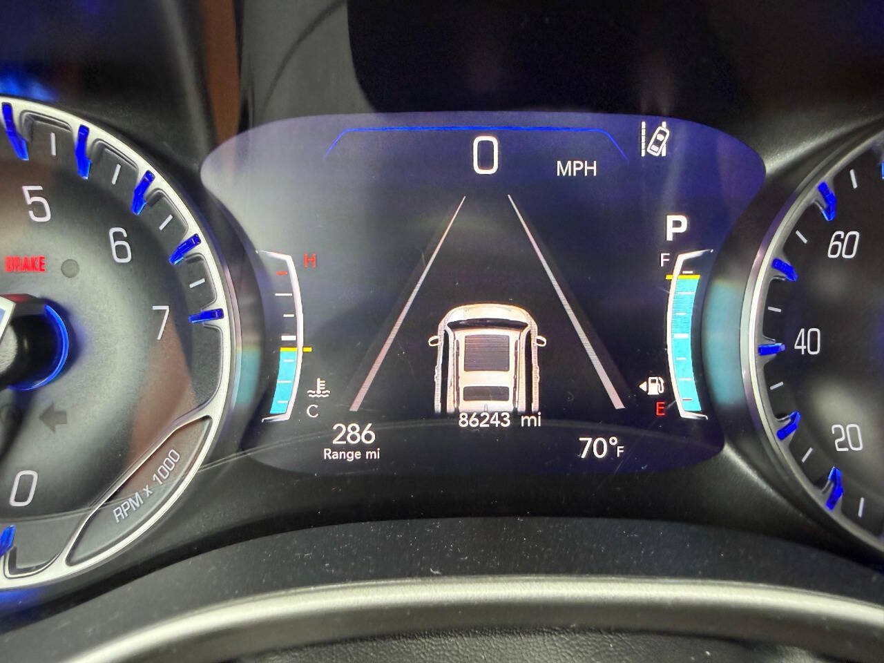 Used 2022 Chrysler Pacifica Touring-L FWD image 16