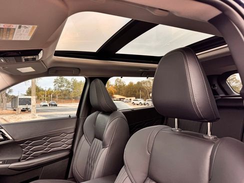 New 2026 Mitsubishi Outlander SEL FWD image 33