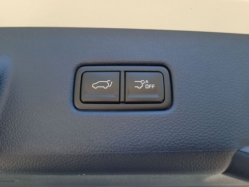 New 2026 Kia Carnival EX FWD image 15
