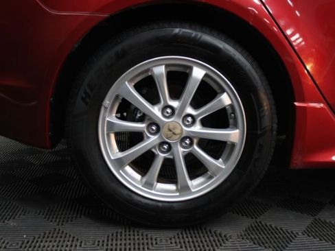 Used 2014 Mitsubishi Lancer ES image 5