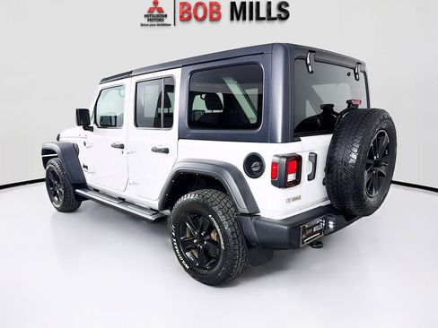 Used 2022 Jeep Wrangler Unlimited Sport AWD/4WD image 5