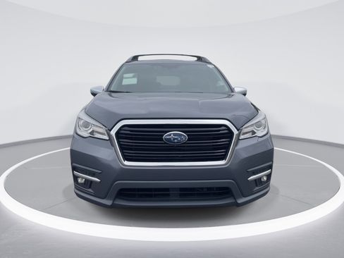 Used 2022 Subaru Ascent Touring AWD/4WD image 2