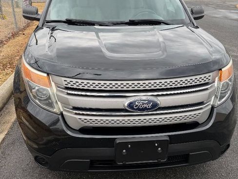 Used 2014 Ford Explorer 4WD image 2