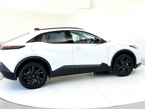 New 2026 Toyota C-HR AWD/4WD image 6