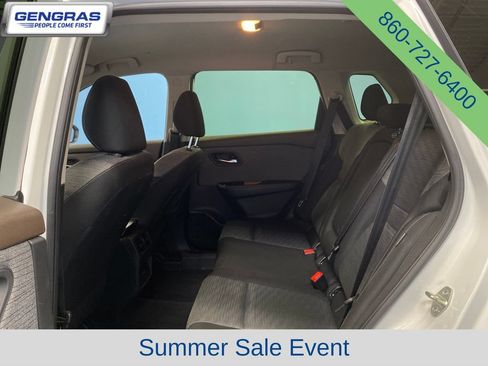 Used 2023 Nissan Rogue SV AWD/4WD image 24
