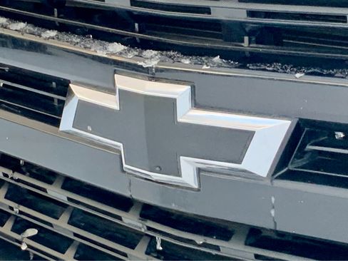 Used 2020 Chevrolet Silverado 1500 LT Trail Boss image 17