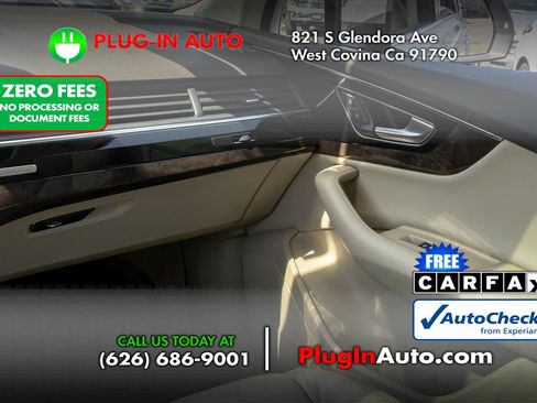 Used 2017 Audi Q7 3.0T Premium AWD/4WD image 19