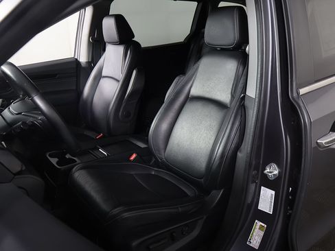 Used 2023 Honda Odyssey Touring image 28