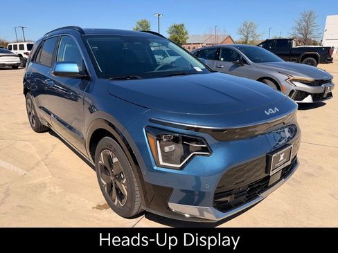 New 2026 Kia Niro Wave FWD image 5