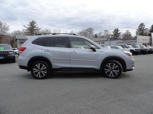 Used 2020 Subaru Forester Limited AWD/4WD image 4