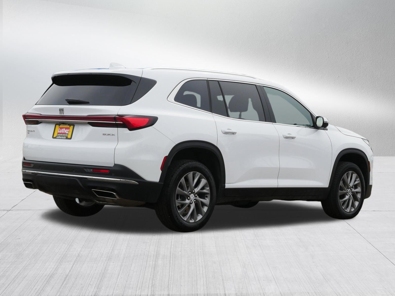 Used 2026 Buick Enclave Preferred AWD/4WD image 7