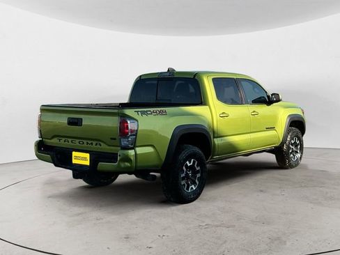 Used 2023 Toyota Tacoma TRD Off-Road w/ TRD Premium Off Road Package image 5