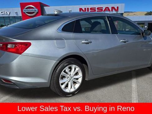 Used 2024 Chevrolet Malibu LT image 3