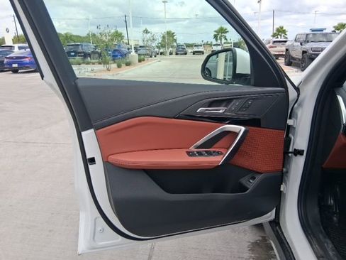 New 2026 BMW X1 xDrive28i w/ Convenience Package AWD/4WD image 13